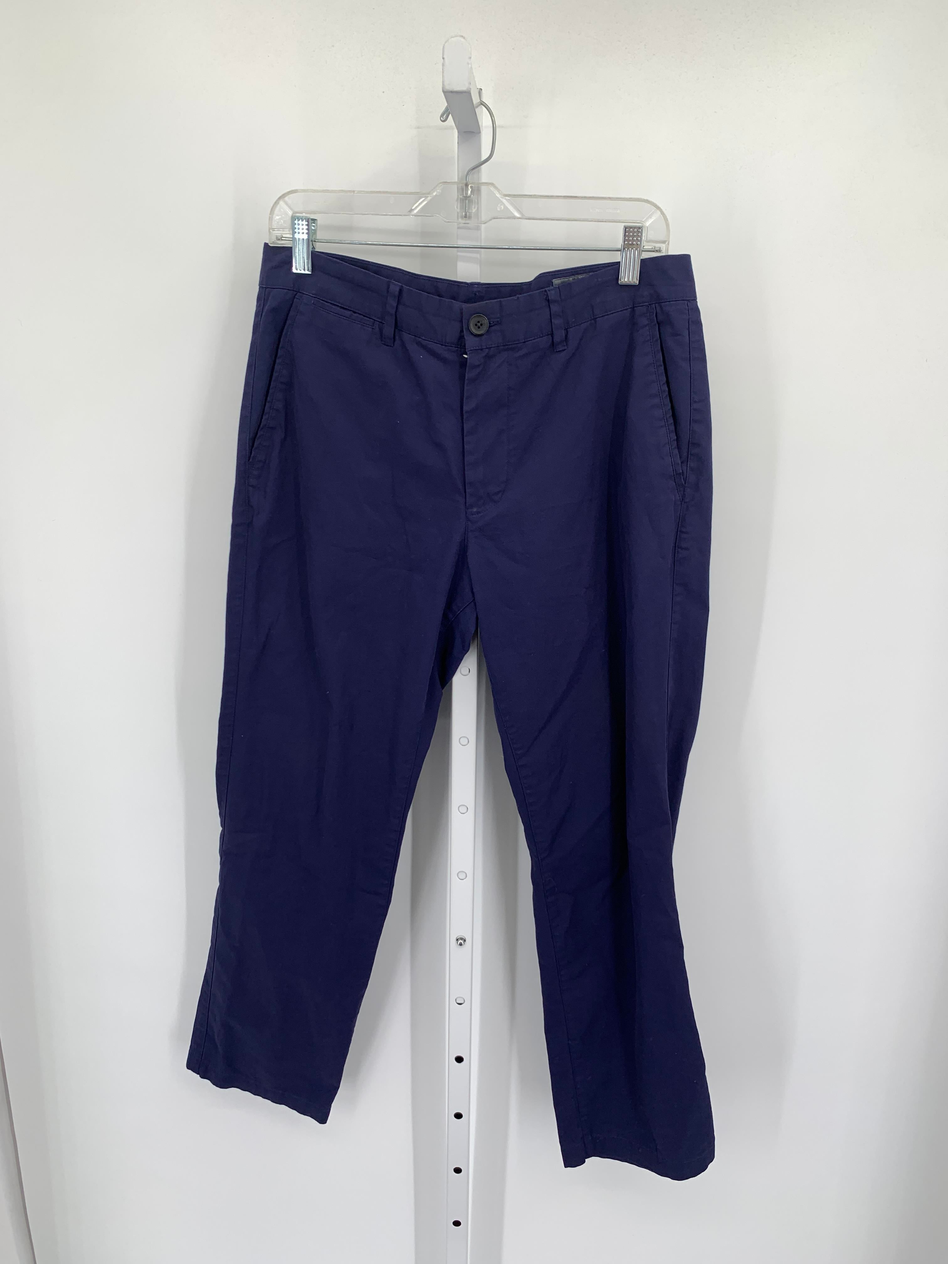 FLAT FRONT PANTS.