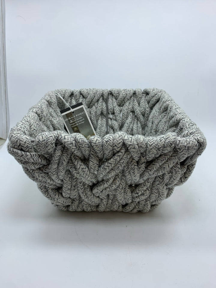 NWT GRAY HERITAGE LIVING WOVEN BASKET.