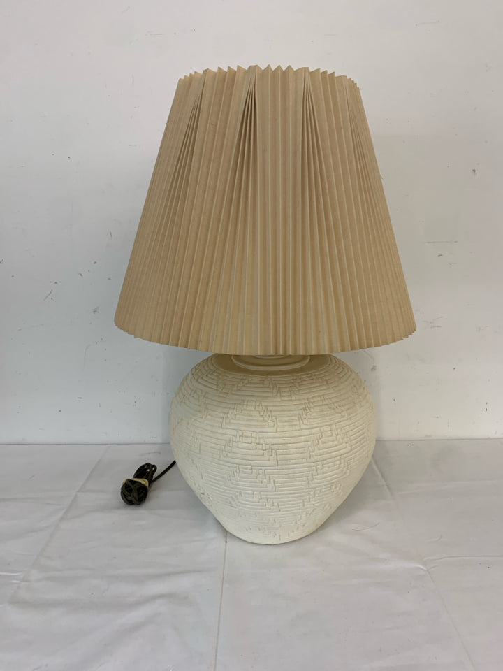 ROUND WHITE WOOD BASE LAMP W CREAM SHADE.