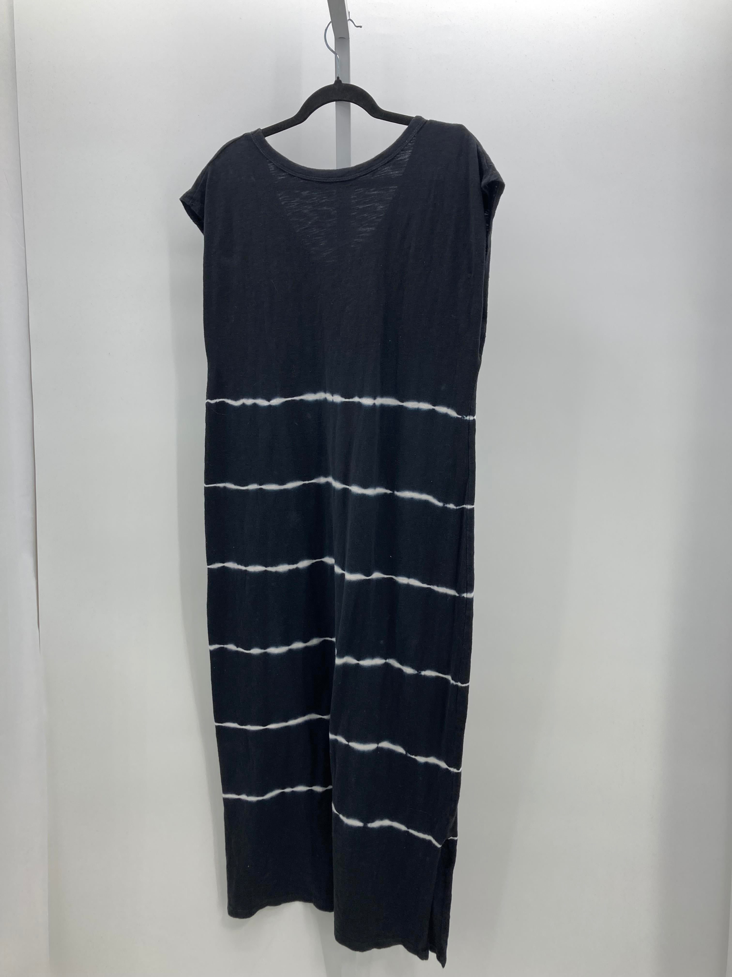 Universal Thread Size Medium Misses Sundress