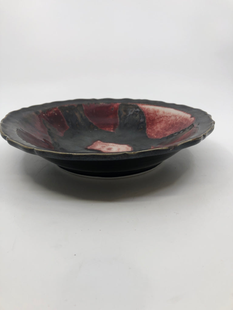 POTTERY RED AND GREY CATCH ALL BOWL.