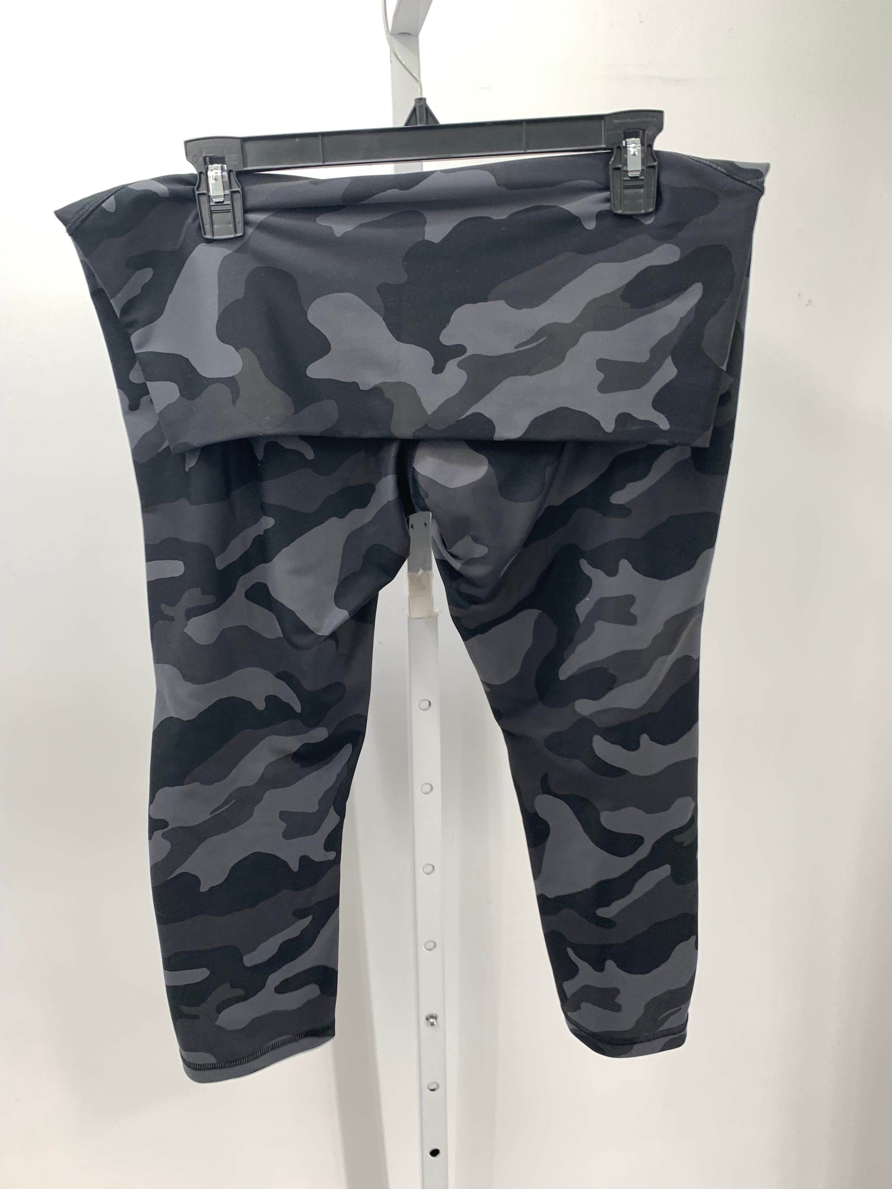 Old Navy Grey Size Large Maternity Capri