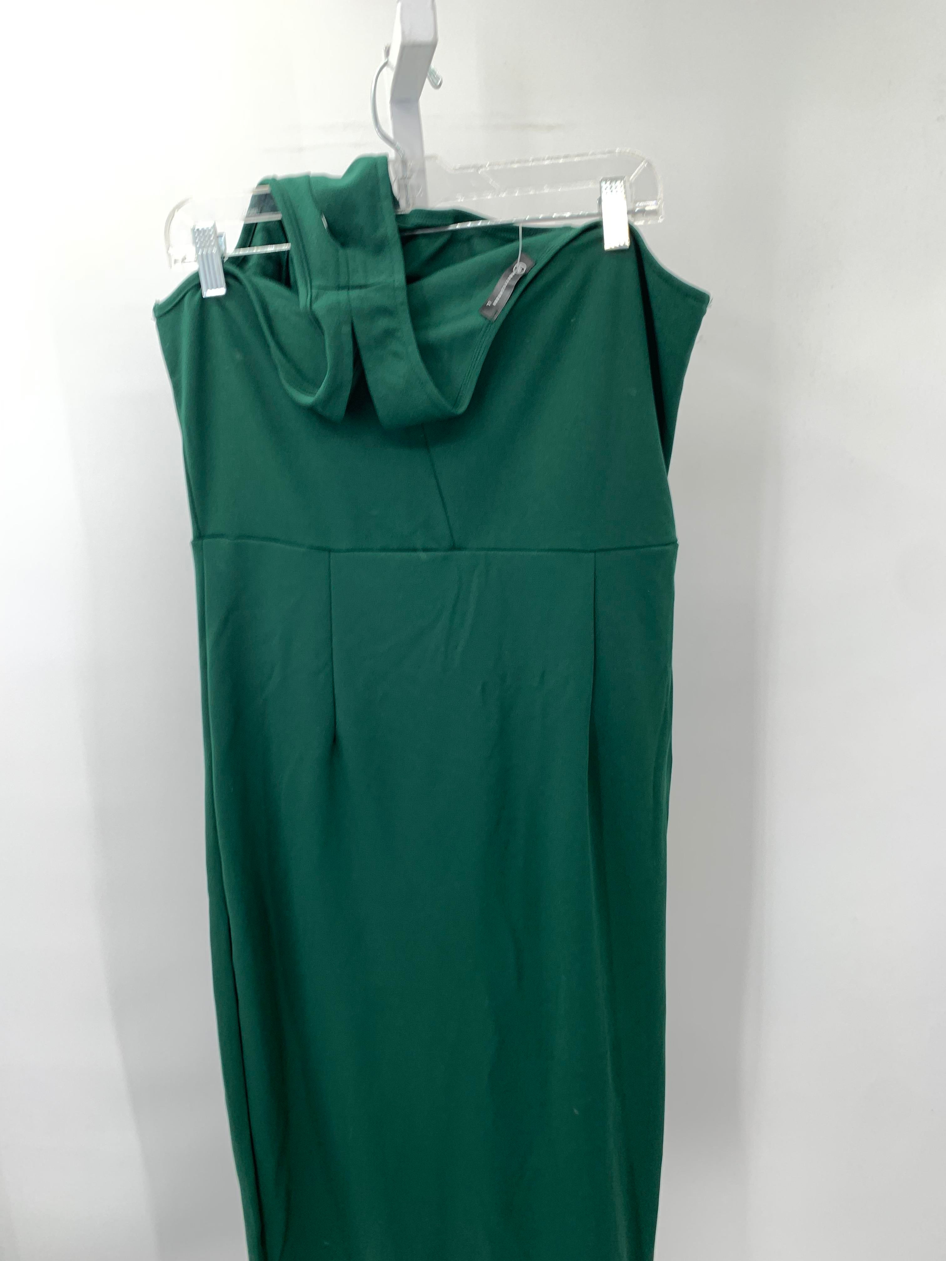 Size Large Misses Sleeveless Dress