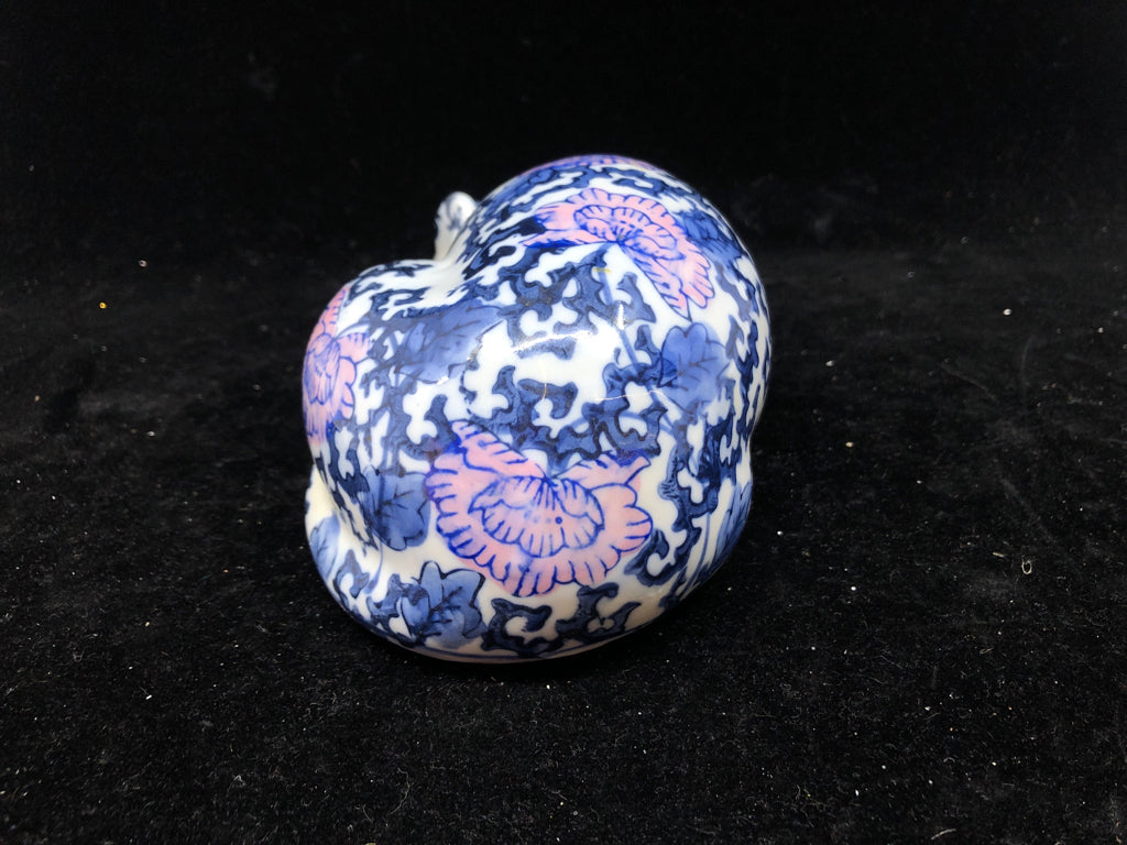 BLUE AND PINK CERAMIC CAT.