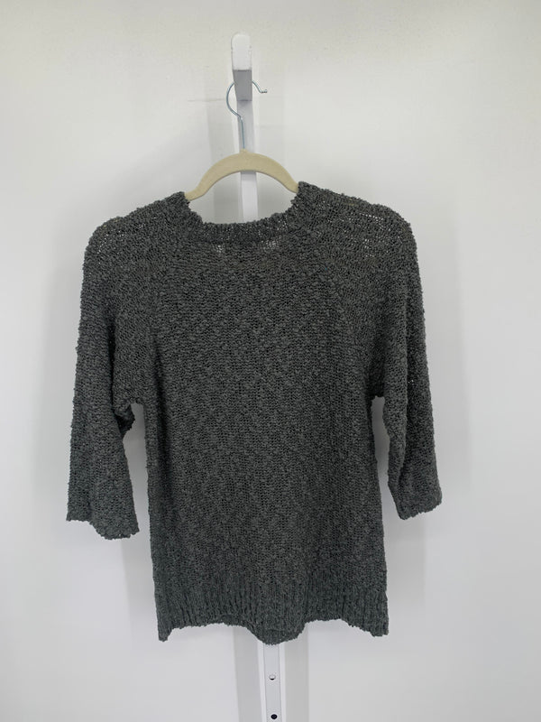 Size Medium Misses 3/4 Sleeve Sweater