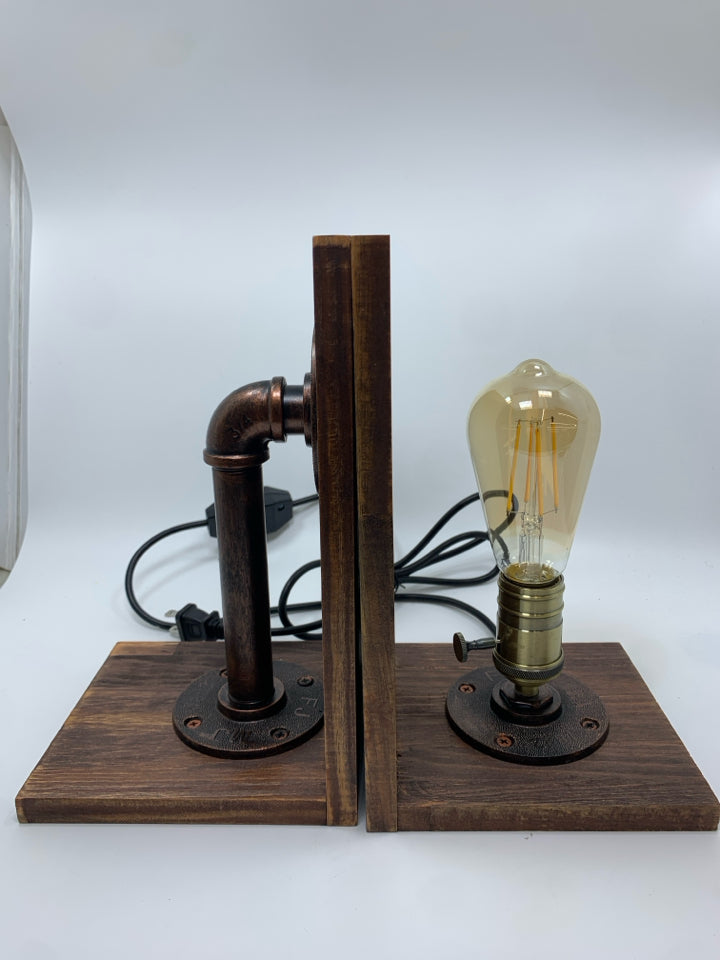 2PC INDUSTRIAL BOOK-END LAMP.