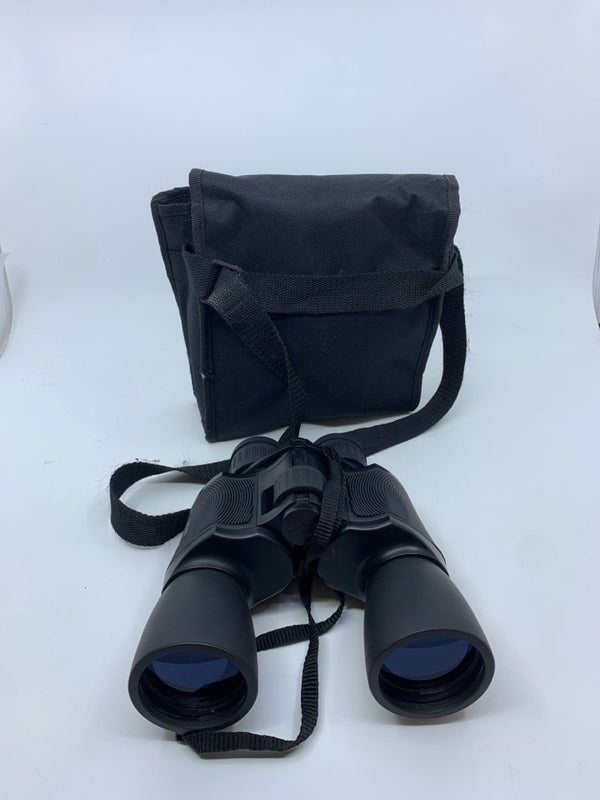 BINOCULARS 10 x 50.