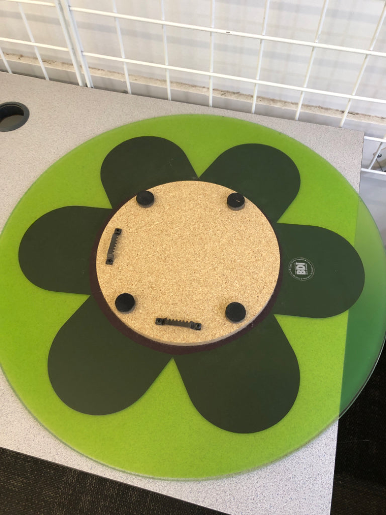 GREEN FLOWER CIRCLE MIRROR BDI OLA BY ANDREA RUGGIERO.