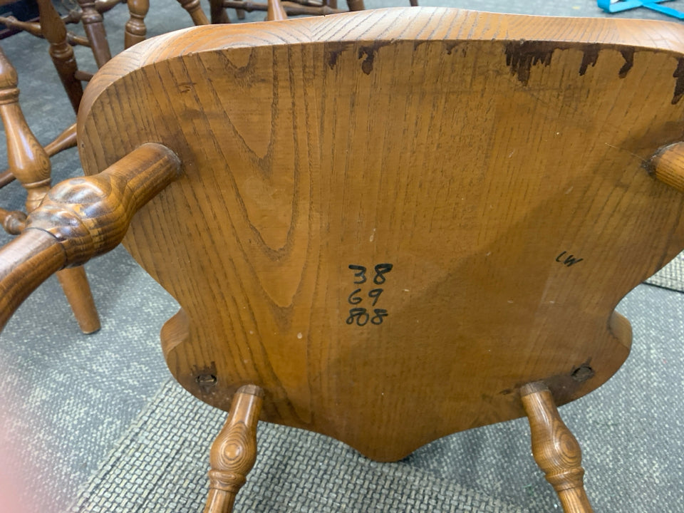 6 DARK WOOD KITCHEN CHAIRS.