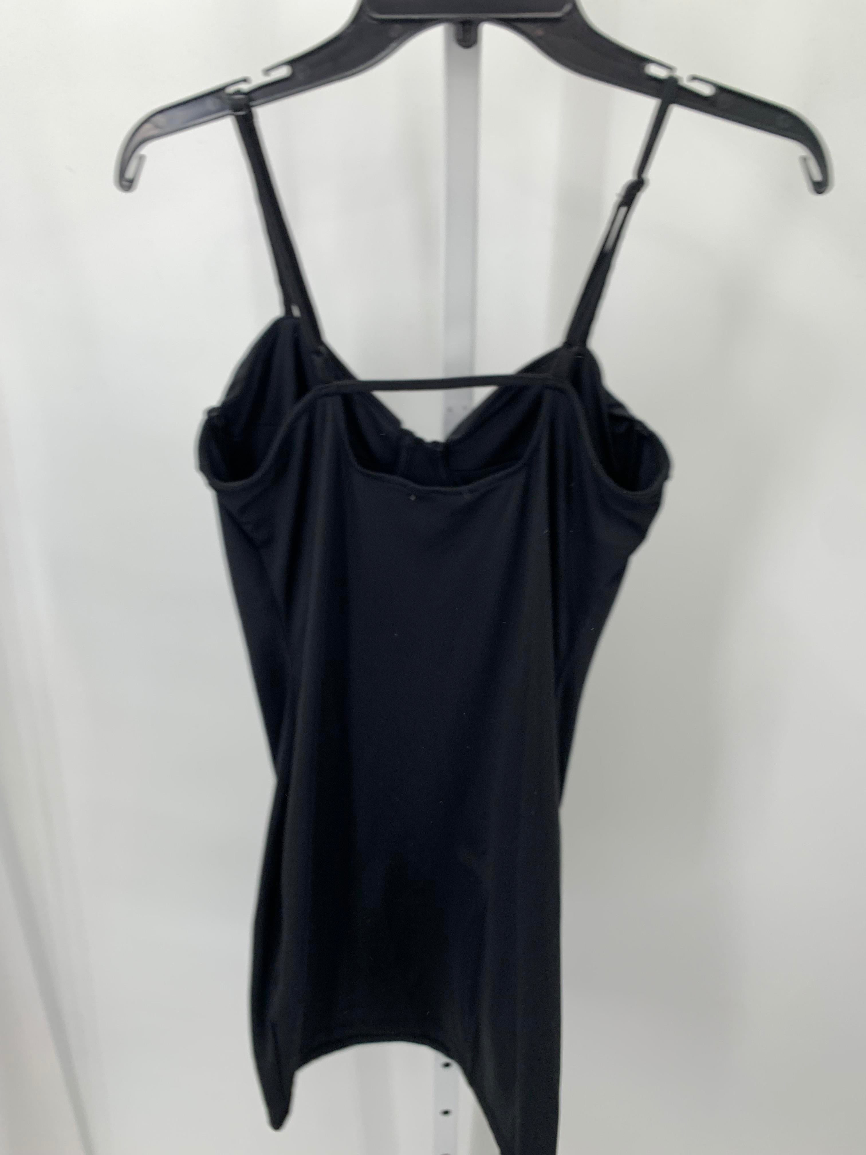 Divided Size Medium Juniors Sleeveless Dress