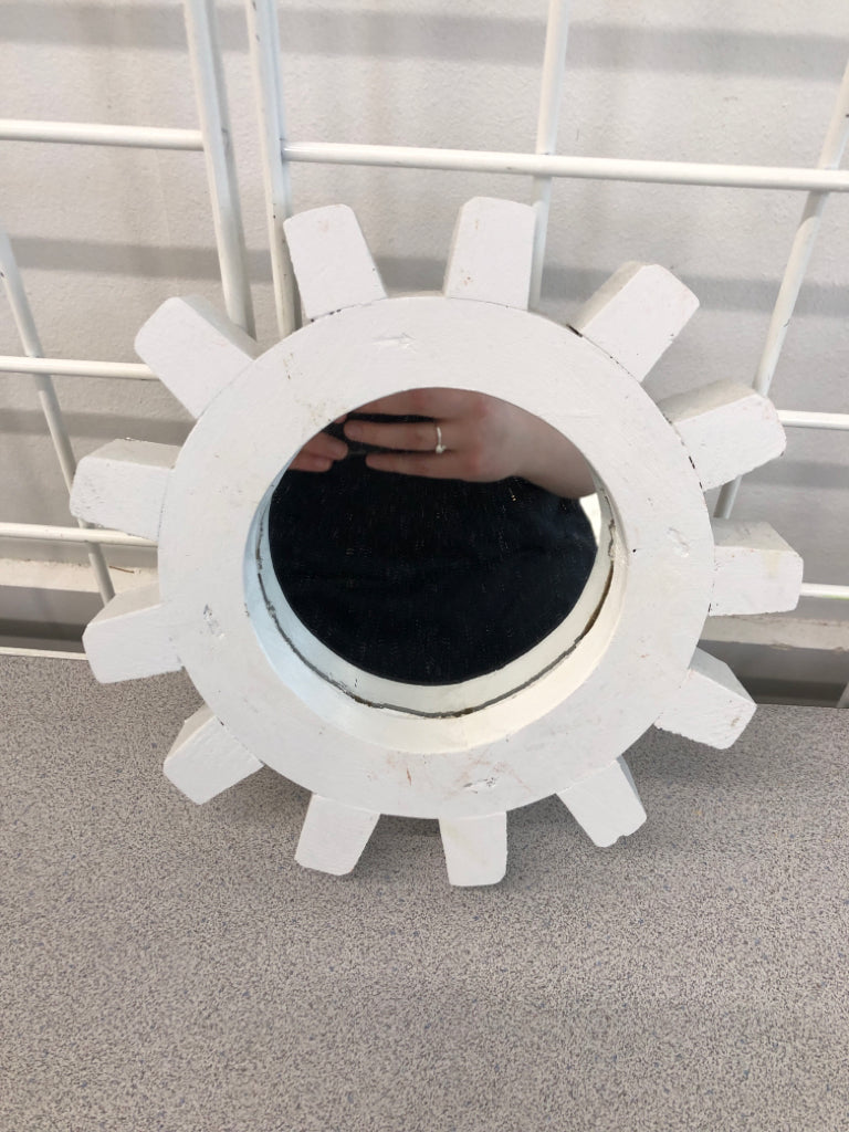 3PC WOOD COG WHEEL WALL MIRRORS.
