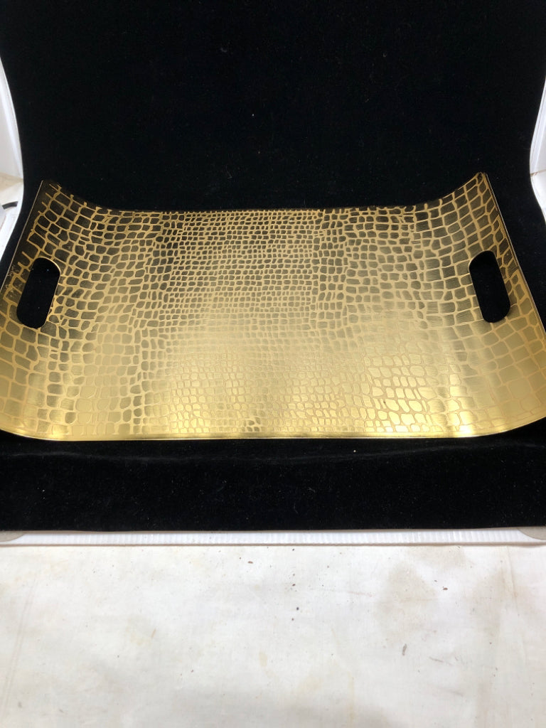 ALLIGATOR GOLD TRAY.