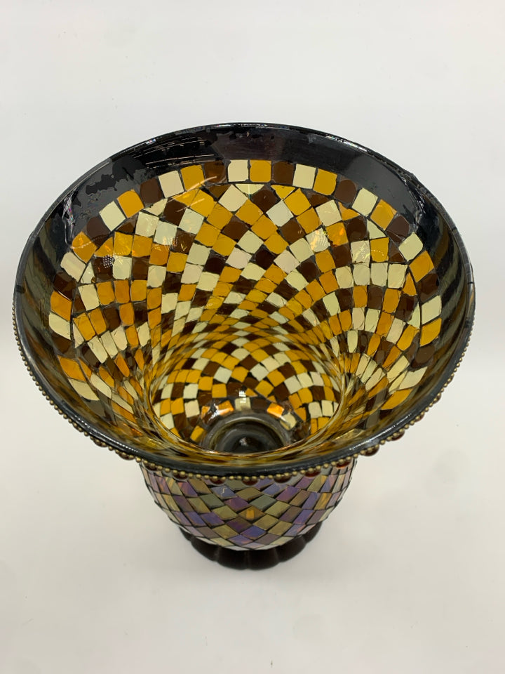 MOSAIC DESIGN HURRICANE CANDLE HOLDER.
