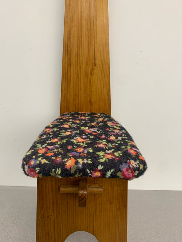 VTG LOW STOOL W EMBROIDERY SEAT.
