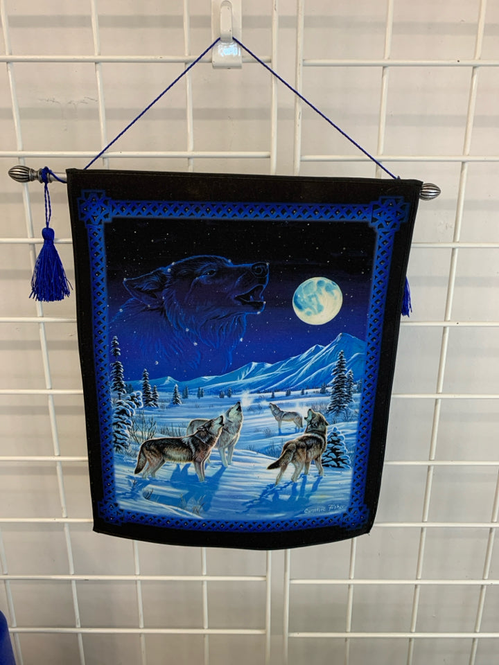 WOLVES IN SNOW LIGHT UP TAPESTRY.