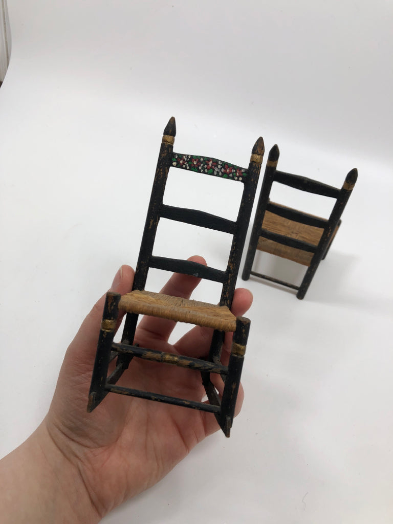VTG 2PC DOLL ROCKING CHAIR/LADDER BACK.