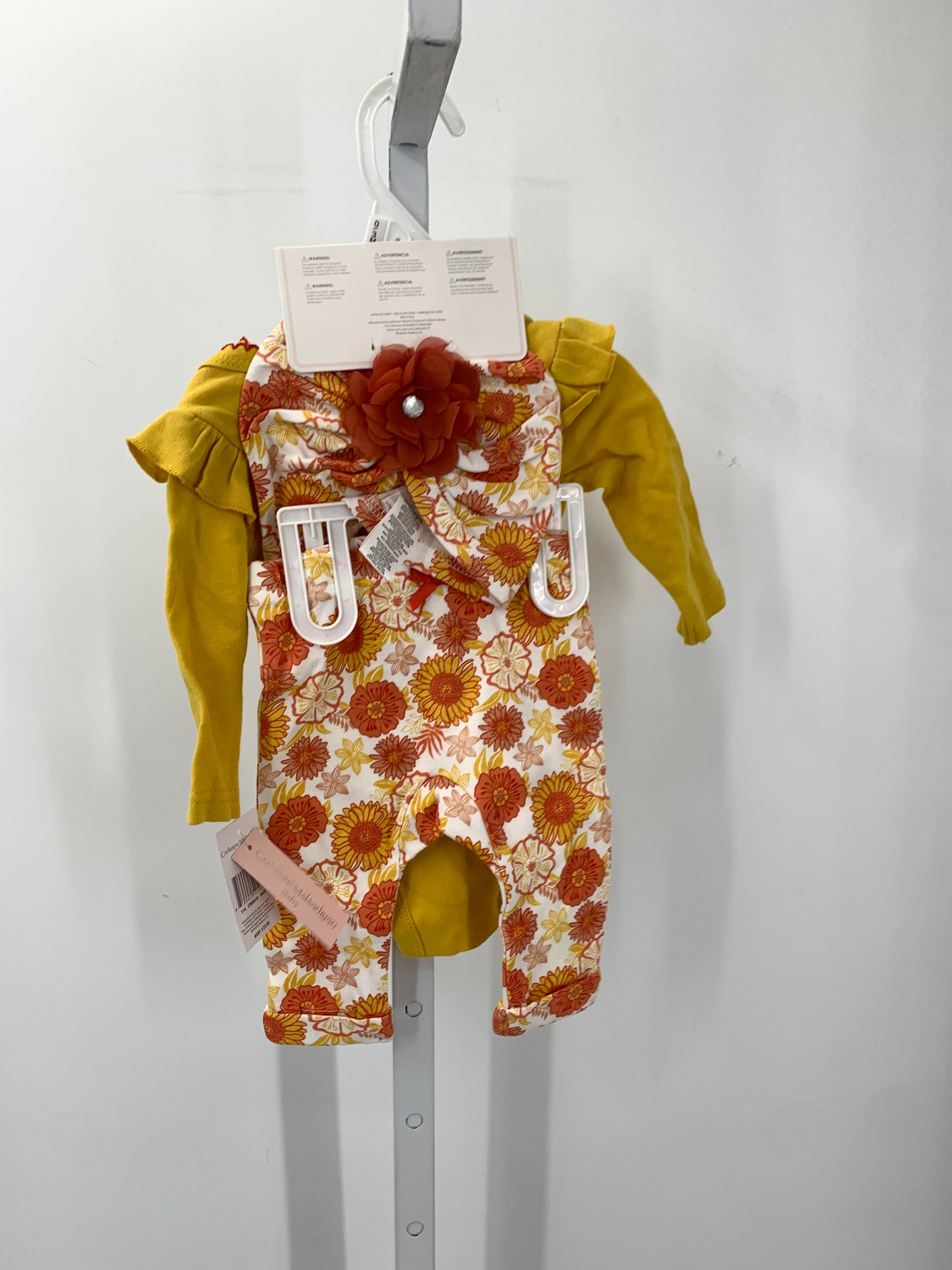 Catherine Malandrino Size 0-3 months Girls 2 Pieces