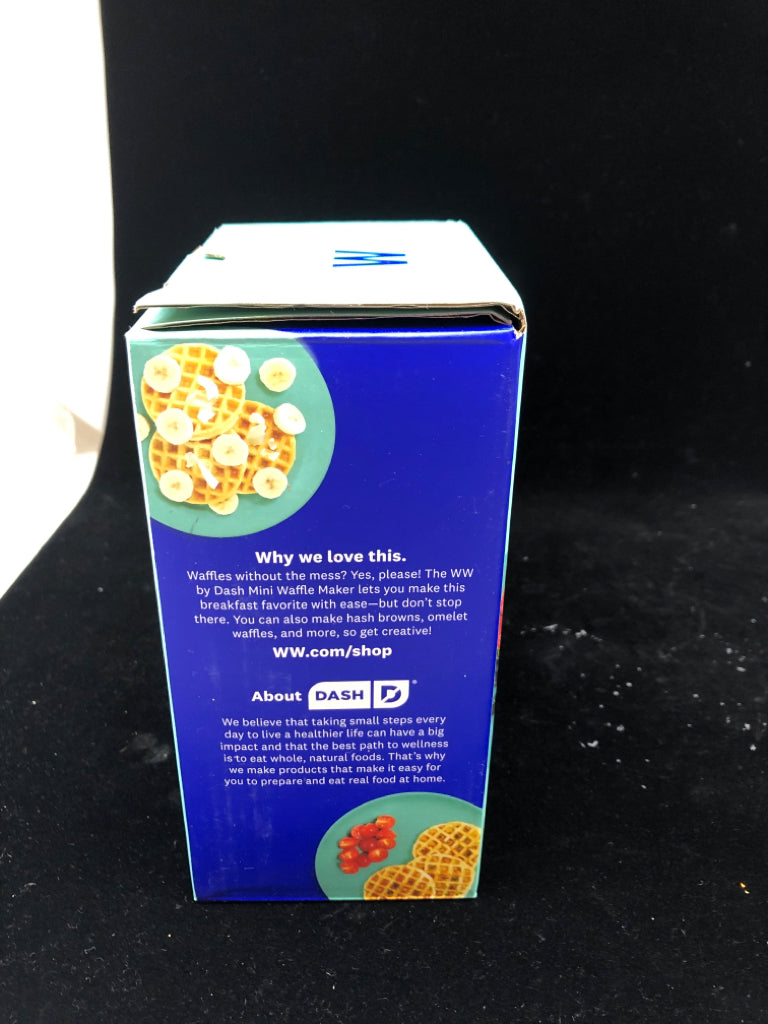 NIB MINI WAFFLE MAKER WW BY DASH.