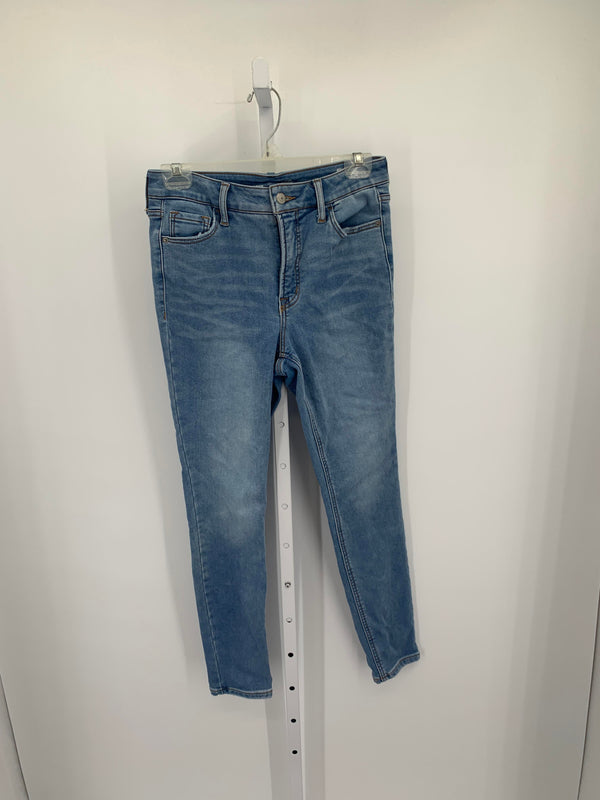 Old Navy Size 6 Misses Jeans