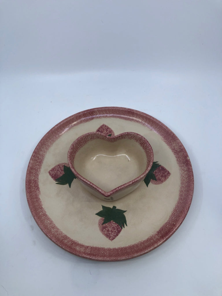 2PC PINK SPONGE STRAWBERRY PATTERN STONEWARE CHIP AND DIP SET.