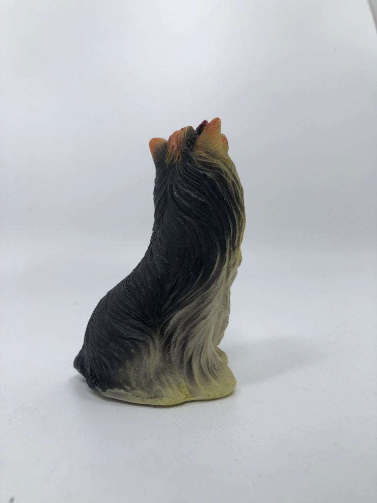 DOG W/ RED BOW FIGURINE.