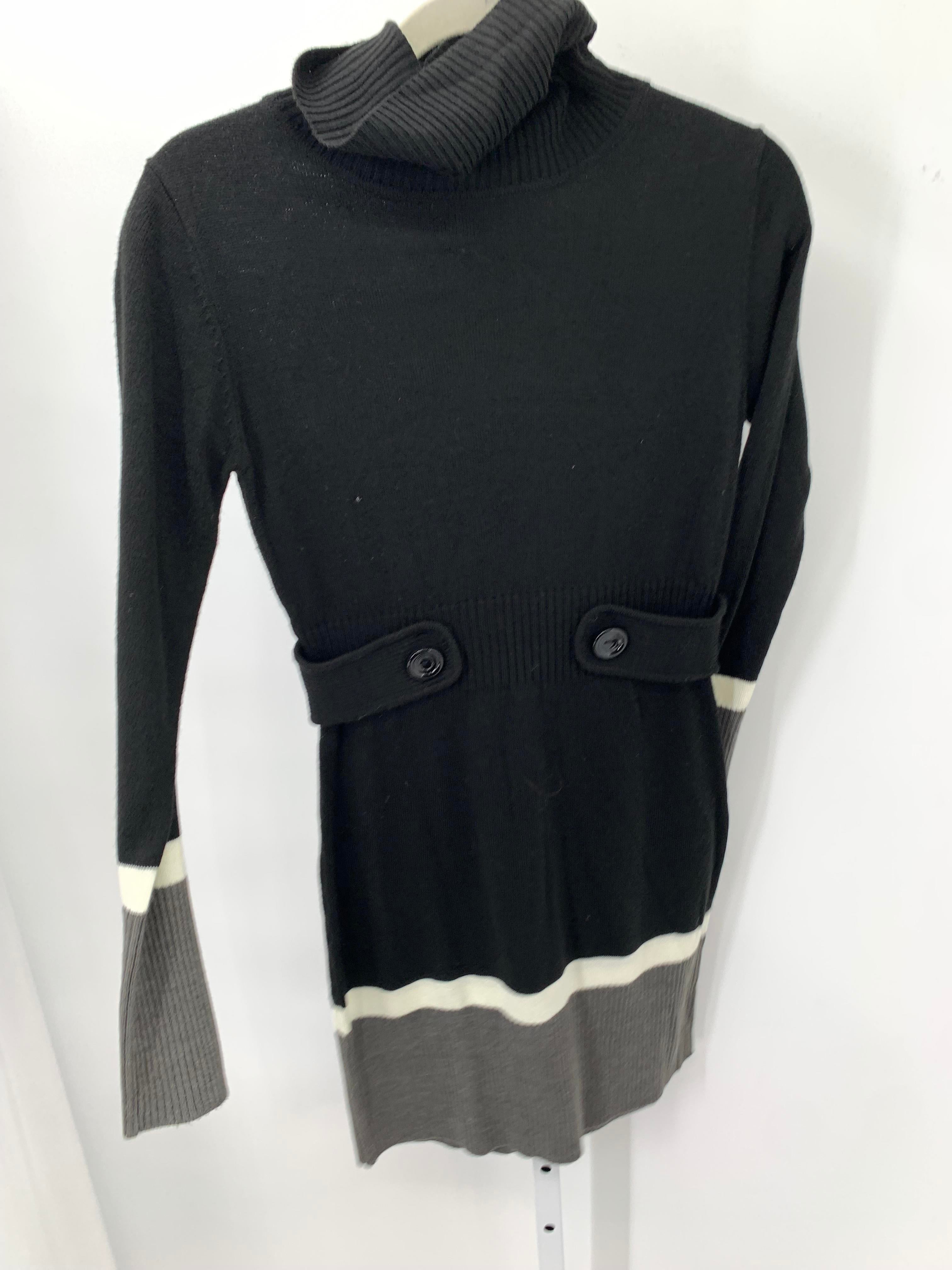 IZ Byer Size Small Juniors Long Sleeve Dress