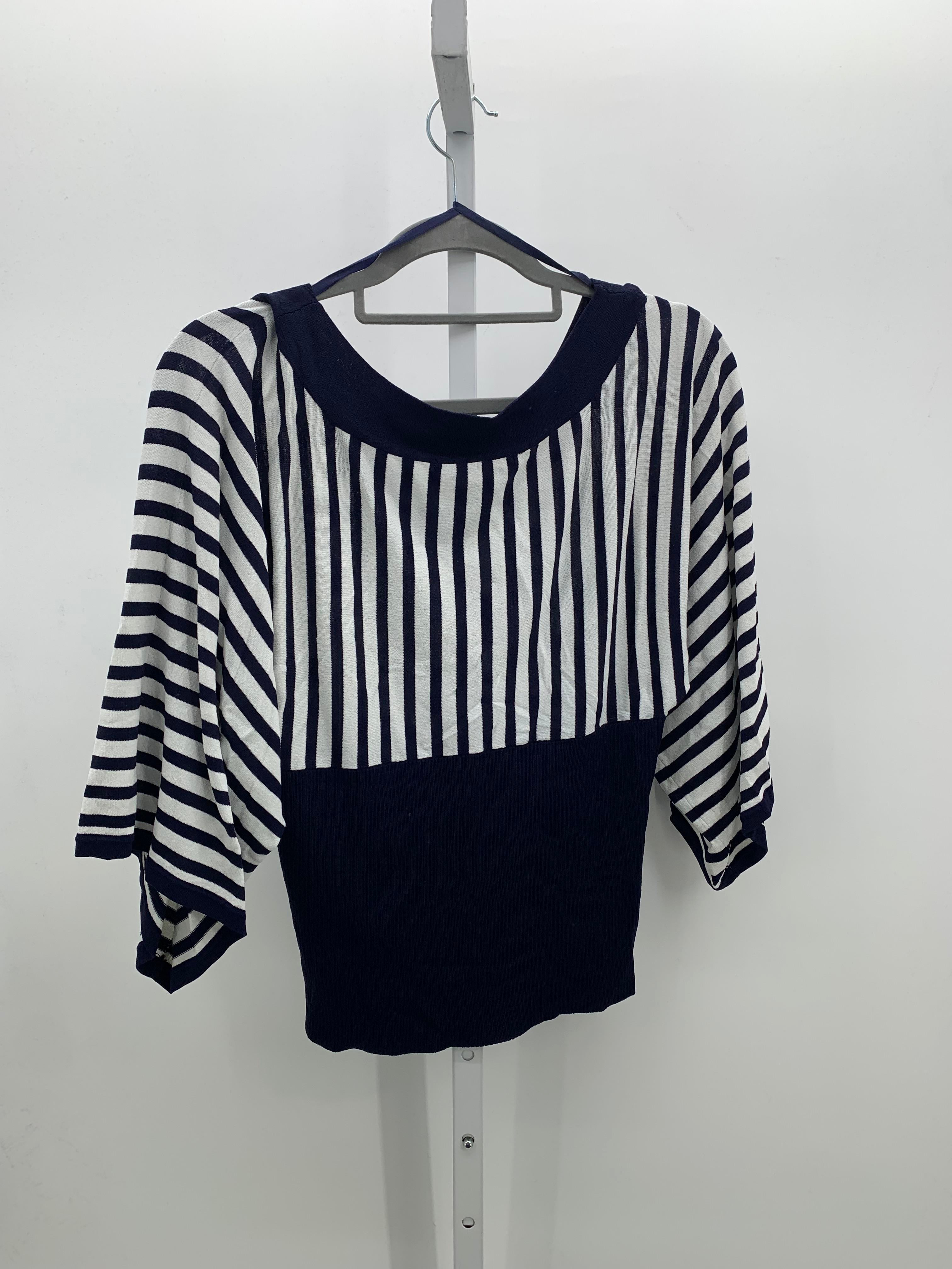 89th & Madison Size Medium Misses Short Sleeve Shirt