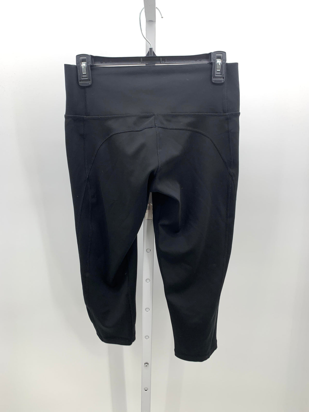 Adidas Size Medium Misses Capri Pants
