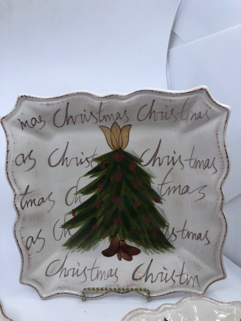 8 PC CHRISTMAS TREE SERVING SET.