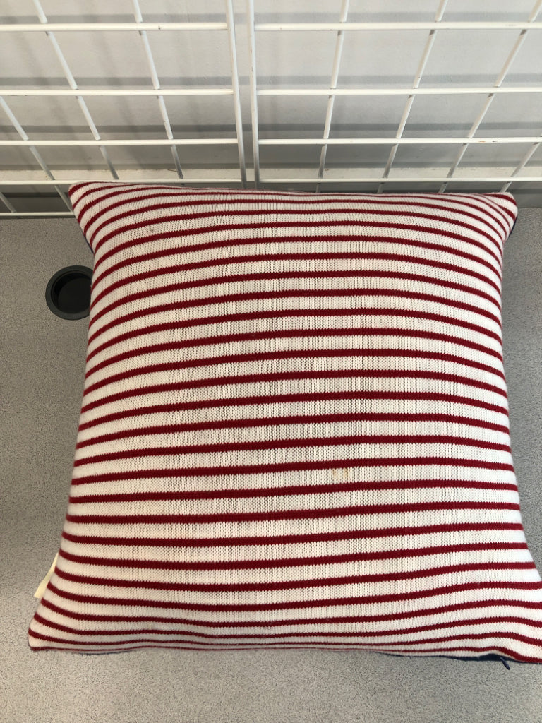 NAUTICAL THROW PILLOW.