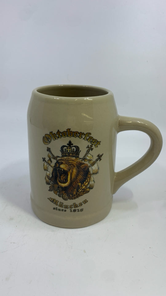 VTG OKTOBERFEST CERAMIC BEER MUG W/LION- GERMANY.