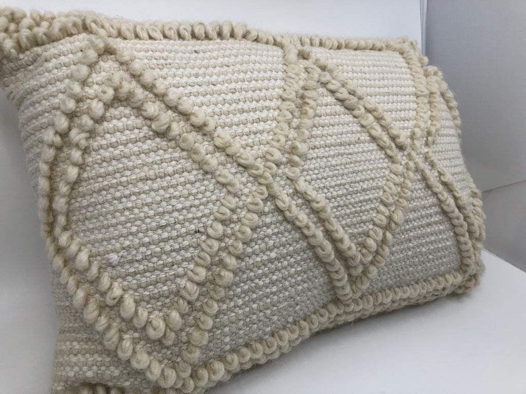 WHITE BEADED PATTERN RECTANGLE PILLOW.