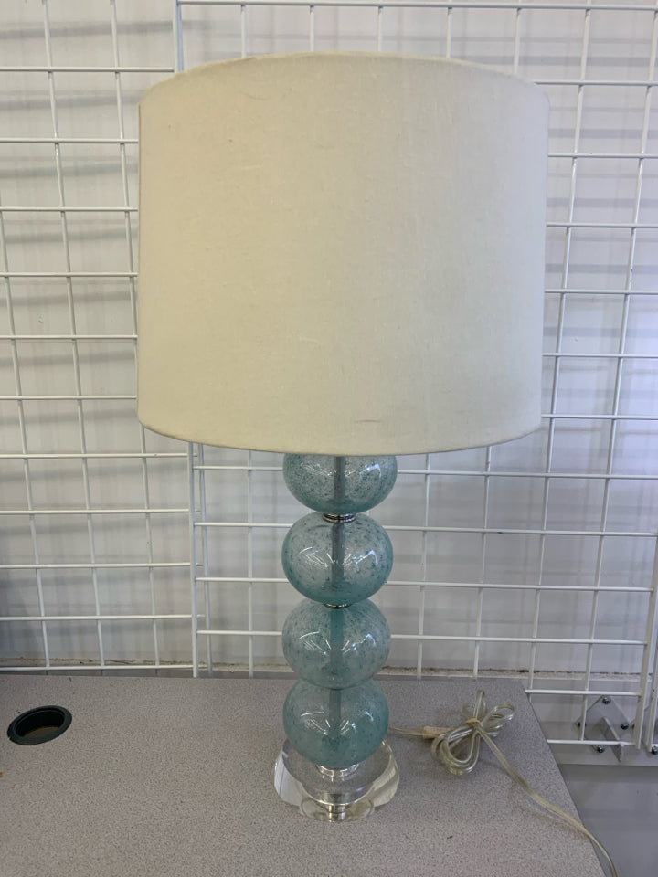 BLUE STACKING GLASS BALL BASE W/ CREAM SHADE.
