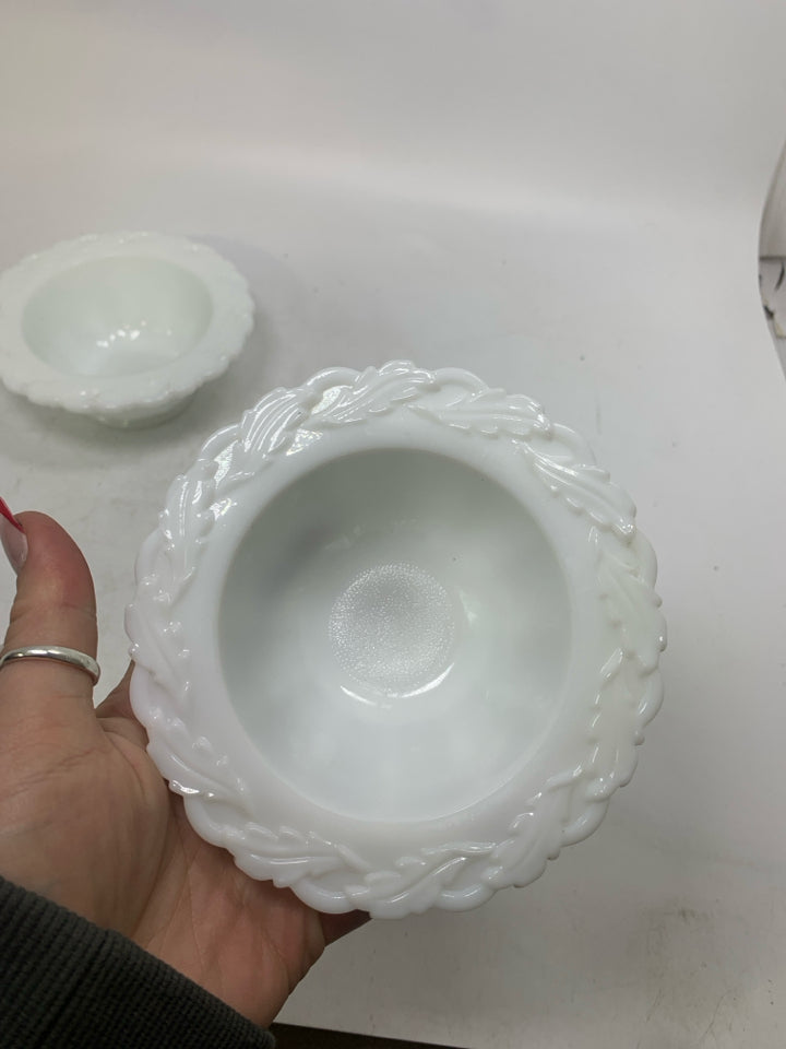 2 MILK GLASS BOWLS W/ DETAILED TRIM.