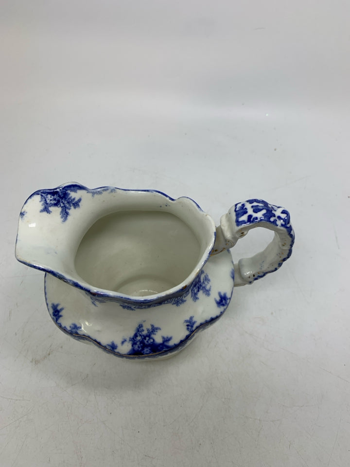 VTG FLOW BLUE TRANSFERWARE CREAMER.