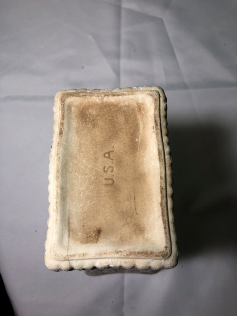 VTG CREAM AND PINK INSERT RECTANGLE PLANTER.