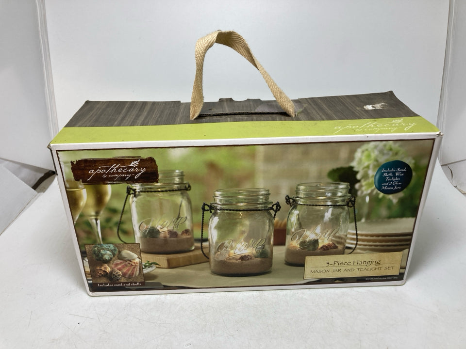 NIB 3 PC HANGING TEA LIGHT MASON JAR SET W/ SAND SHELLS.