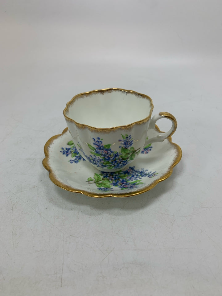 SMALL BLUE FLOWERS TEA CUP.