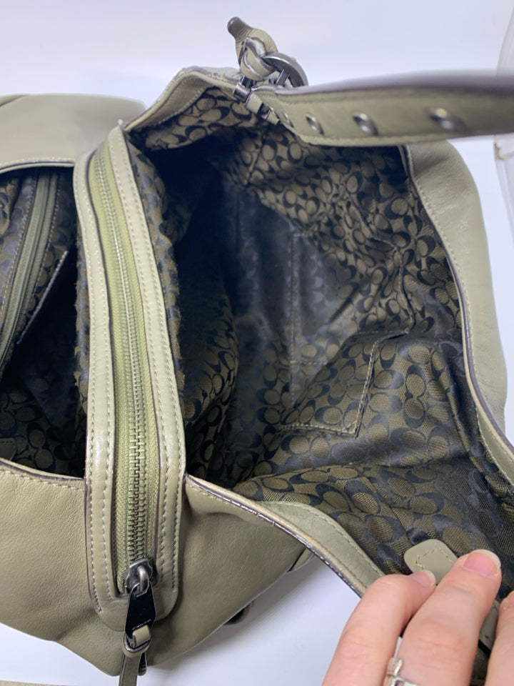 Coach F32325 Edie Shoulder Bag Olive Grey *Signs Of Wear Exterior Bottoms/Hardwa