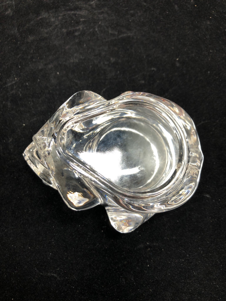 GLASS FROG VOTIVE HOLDER.