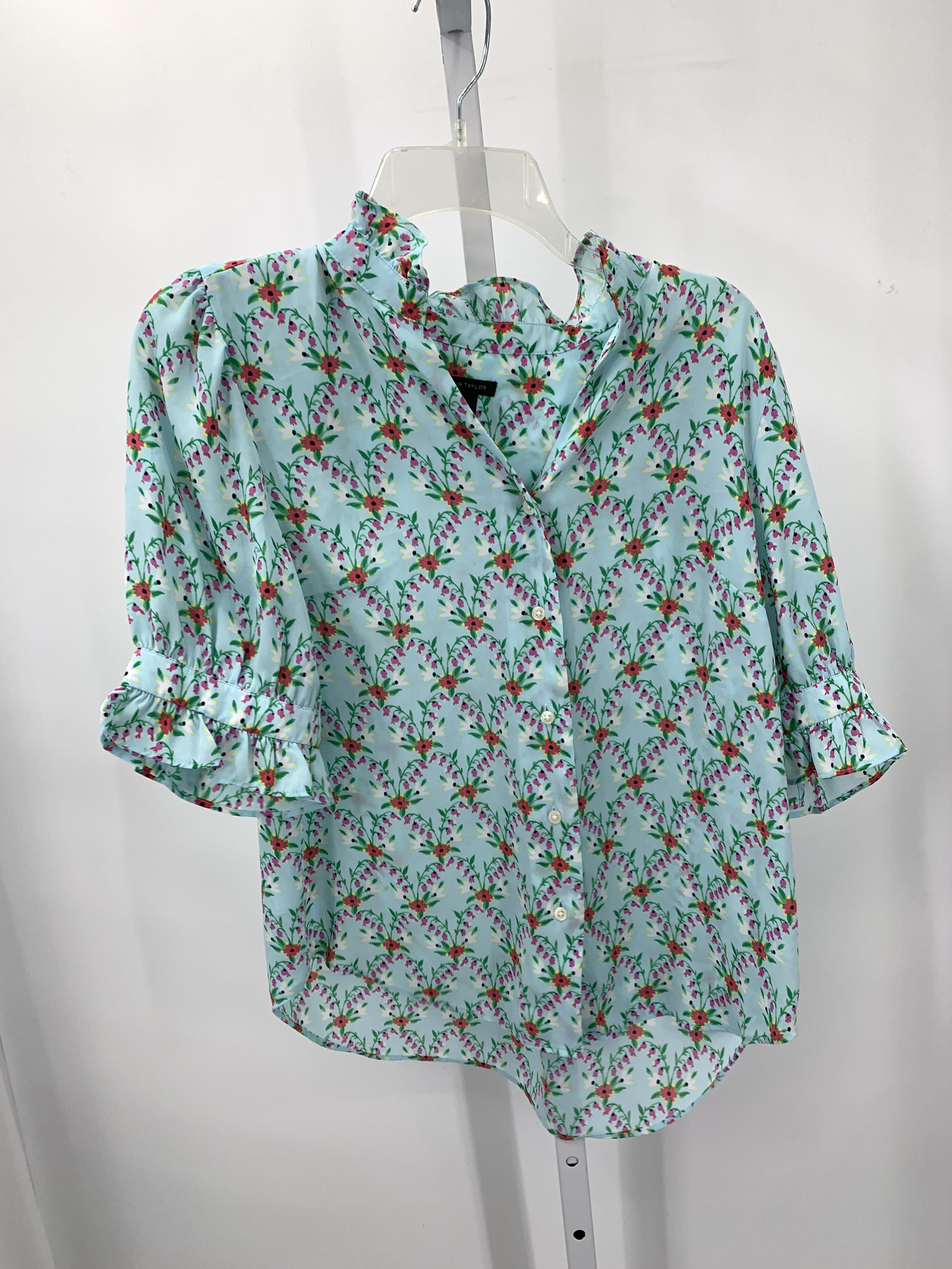 Ann Taylor Size Small Misses Short Sleeve Shirt