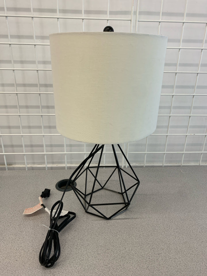 GEOMETRIC METAL TABLE LAMP W/CANVAS SHADE.