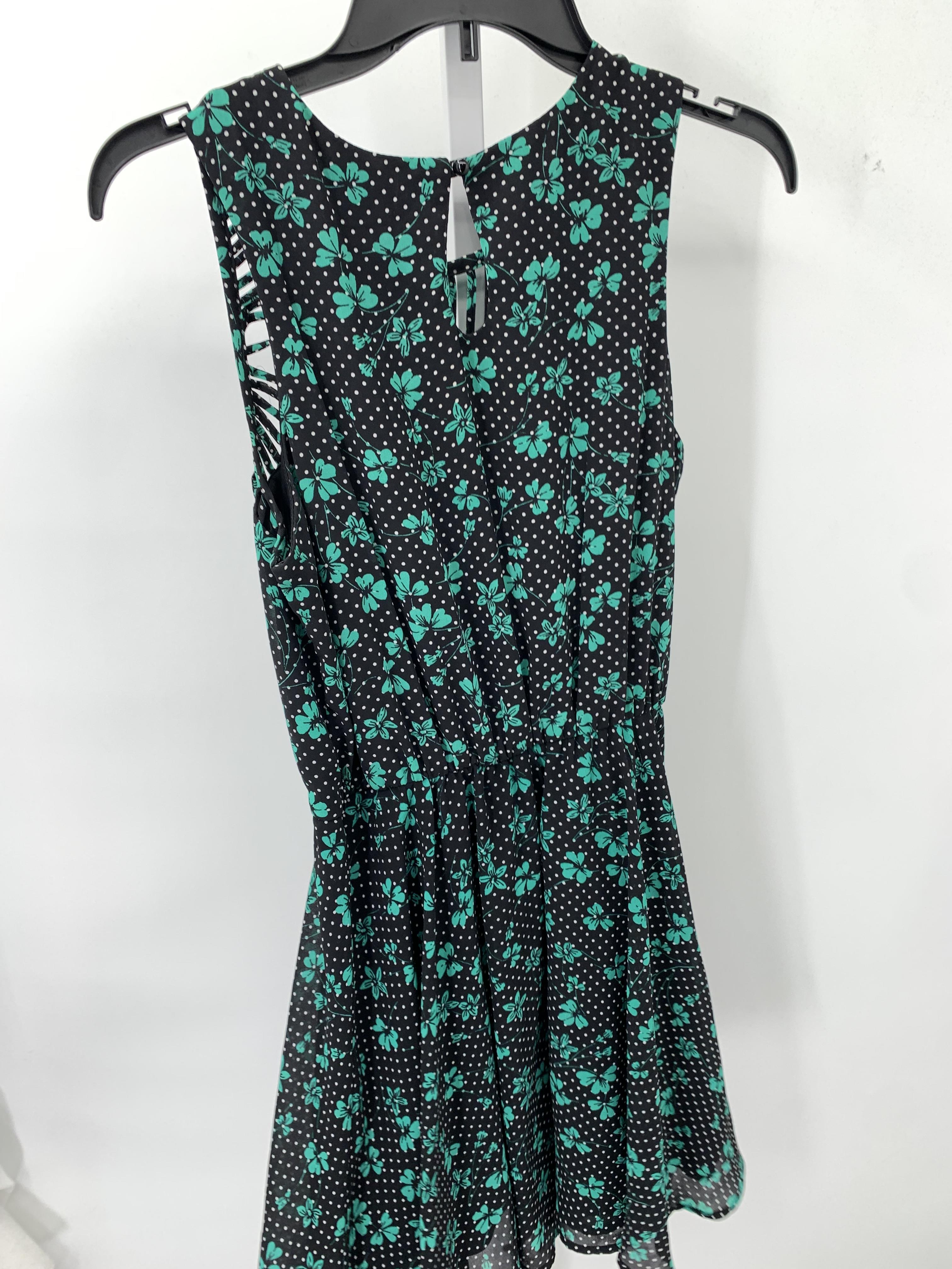 Candies Size Medium Juniors Sleeveless Dress