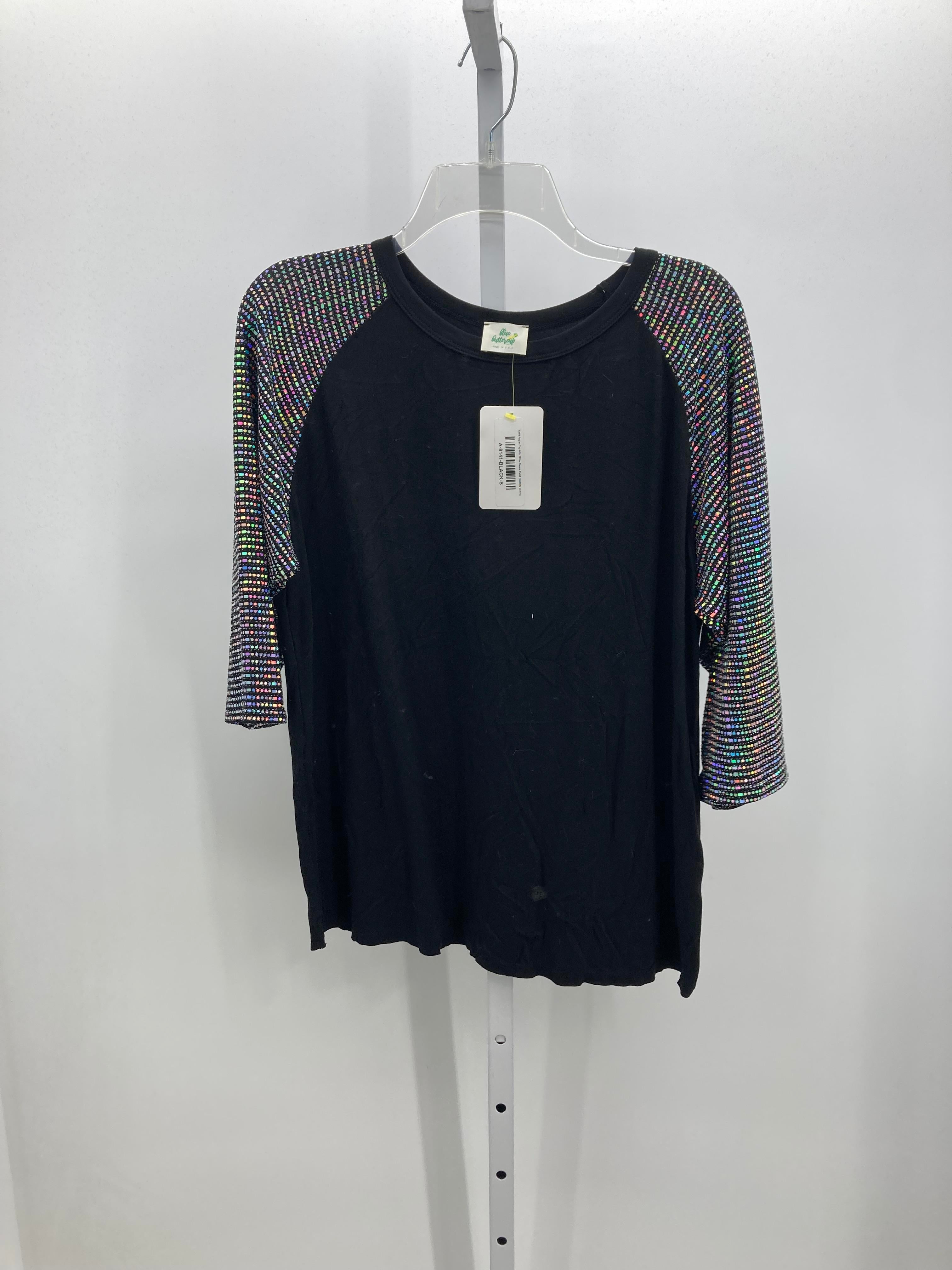 Size Small Misses 3/4 Sleeve Shirt