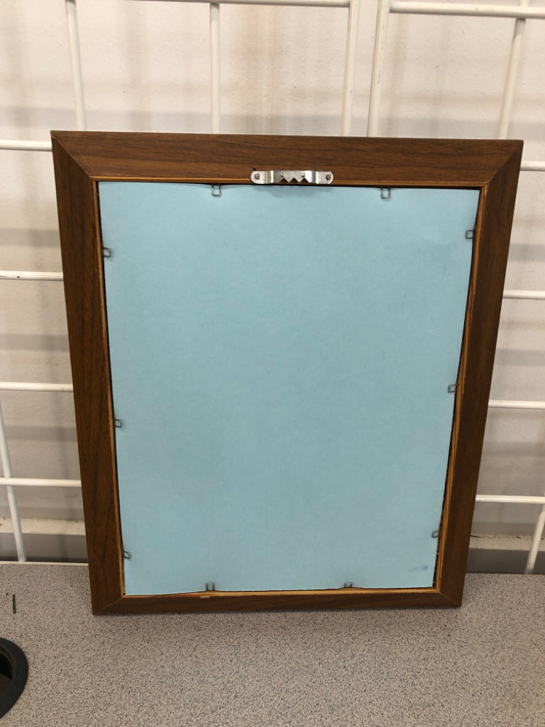 TWO SNOWMEN PRINT IN BROWN FRAME.