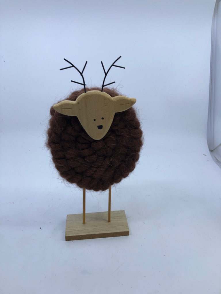 BROWN SHEEP ON WOOD STAND DECOR.