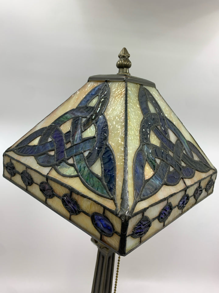 CELTIC STAINED GLASS LAMP.