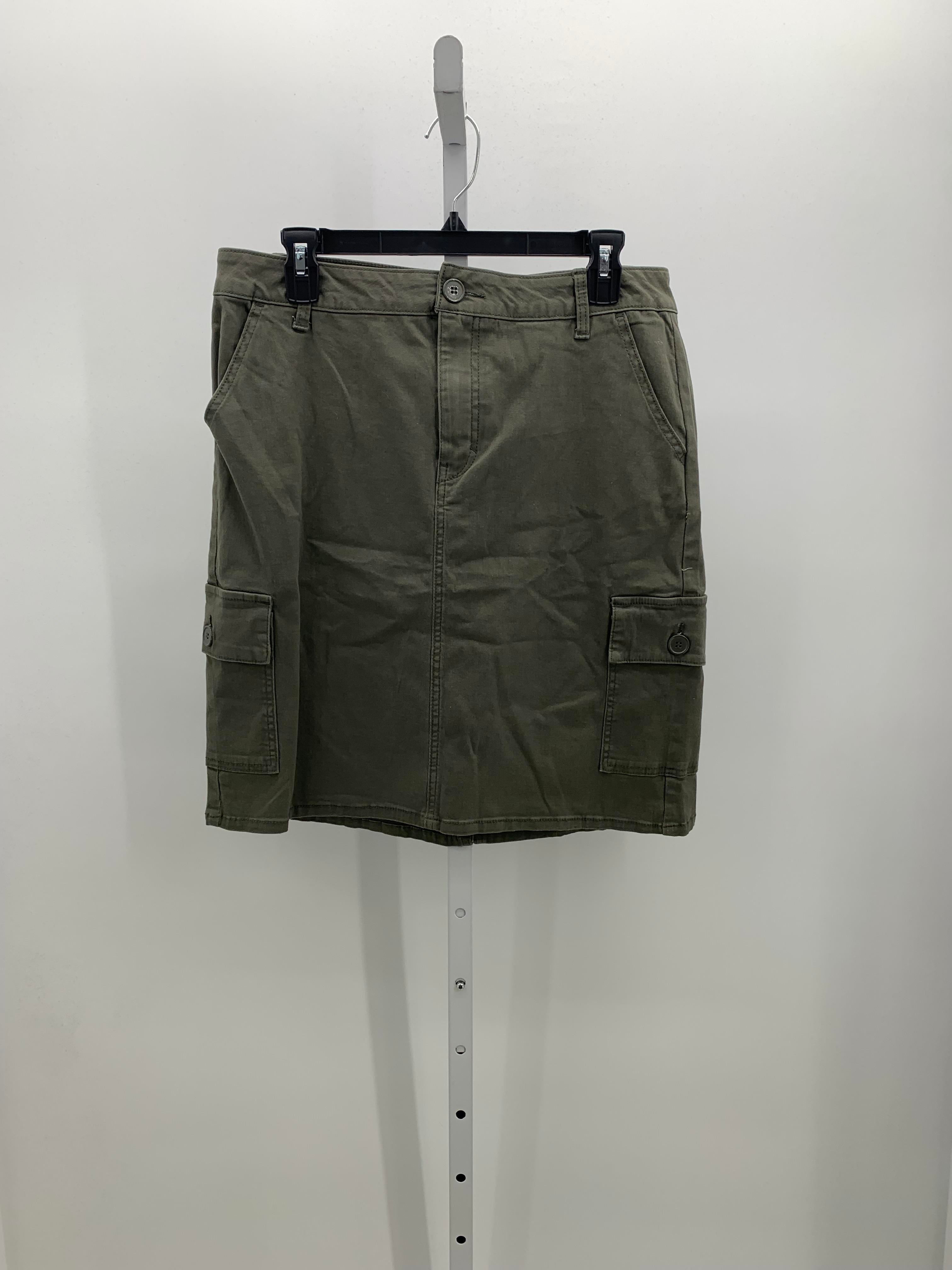 1822 Size 14 Misses Skirt