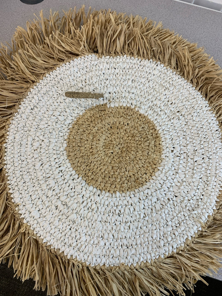 WHITE & BEIGE JUTE WALL-HANGING.