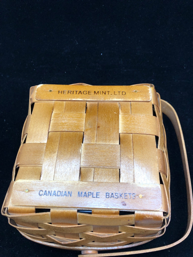 CANADIAN MAPLE BASKET + PROTECTOR.
